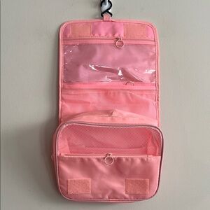 NWOT Pink Hanging Travel Make Up cosmetic Organizer
